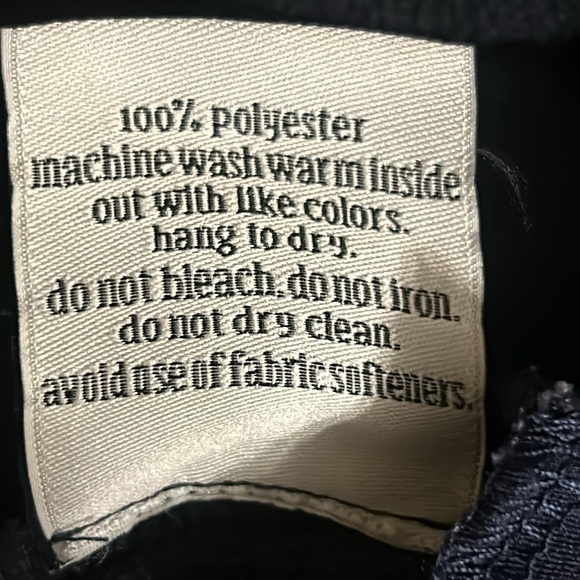 Navy Cobble Hill Turtleneck
DUDLEY STEPHENS - Picture 9 of 11